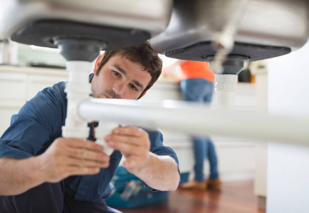Best Faucet Repair  in Mukwonago, WI