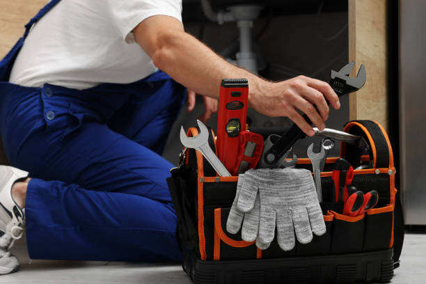 Best Clogged Drain Plumber  in Mukwonago, WI